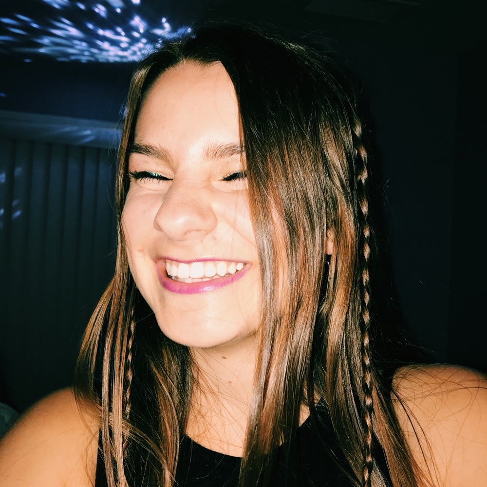 Meet your Posher, Gabi